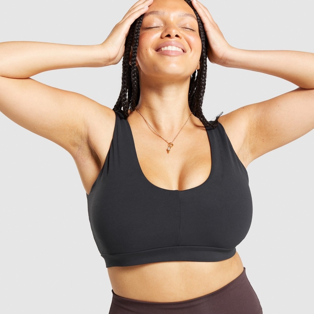 Whitney Simmons x Gymshark!